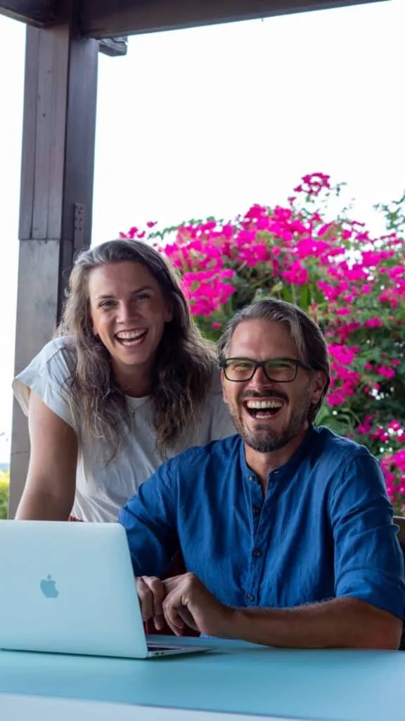 Merle und Oliver Ranft bei der Arbeit an DIVINE Connect